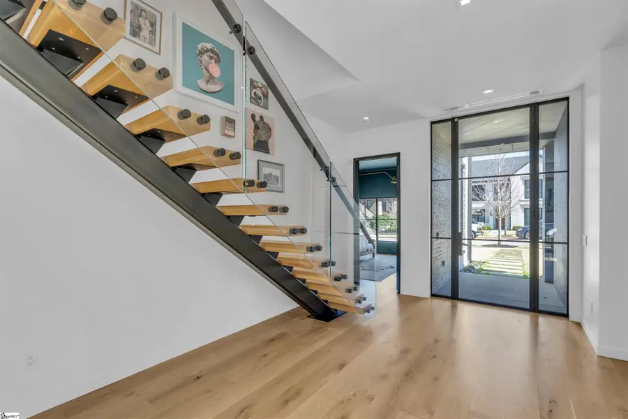 32 Gardenview Avenue, Greenville, SC 29601 - #2