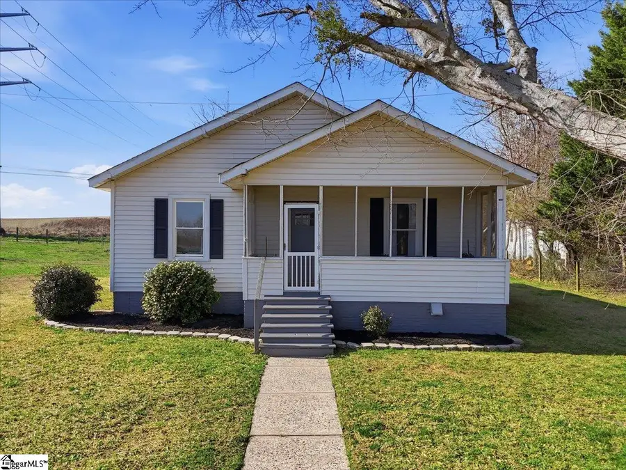 17 1st Street, Inman, SC 29349 - #3