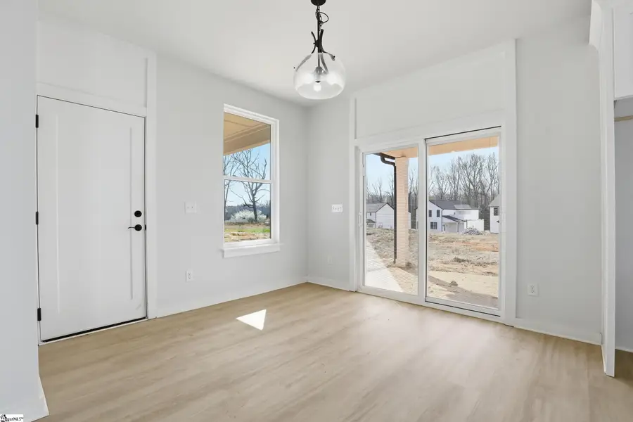 166 Buncombe Street, Woodruff, SC 29388 - #2