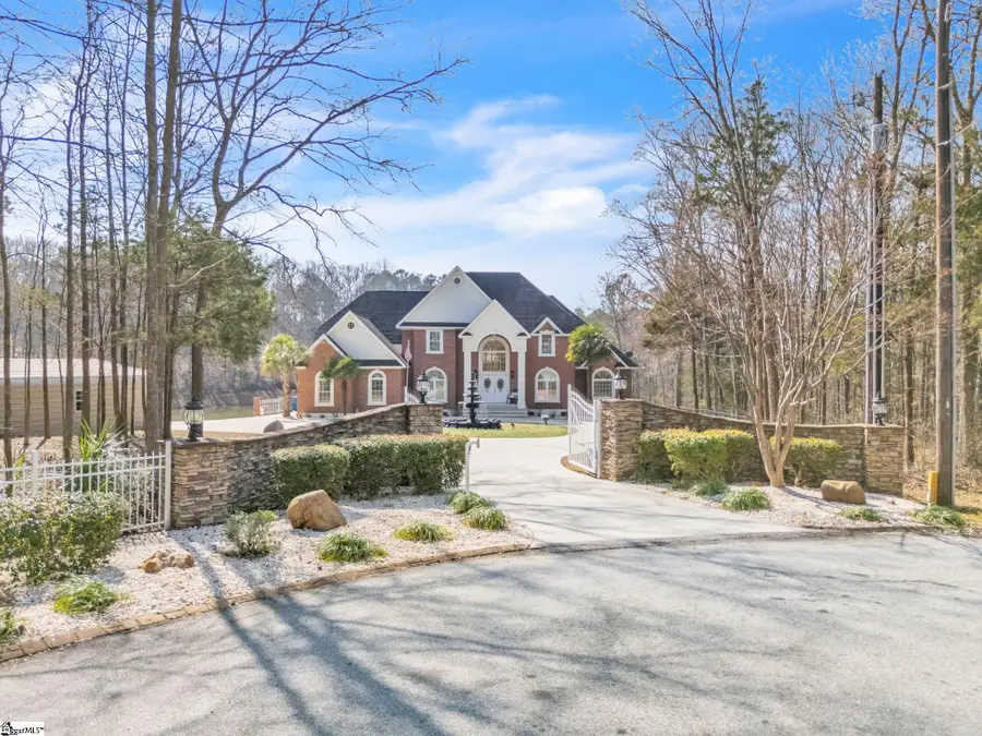 109 Brandon Drive, Hodges, SC 19653 - #2