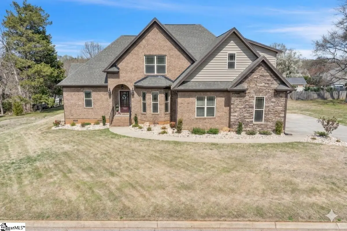 207 Poplar Ridge Road, Simpsonville, SC 29681 - #1