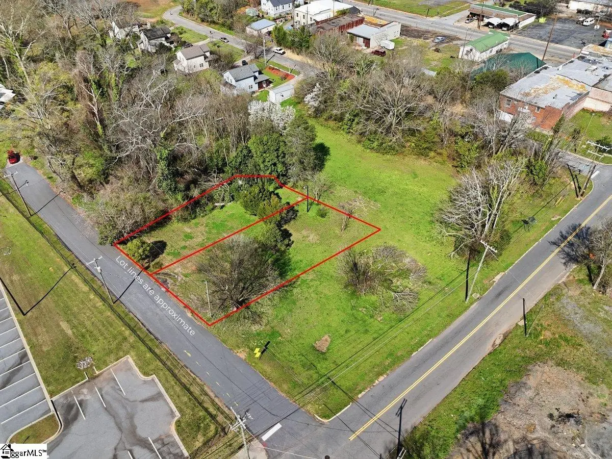 306 W River Street, Anderson, SC 29624 - #1