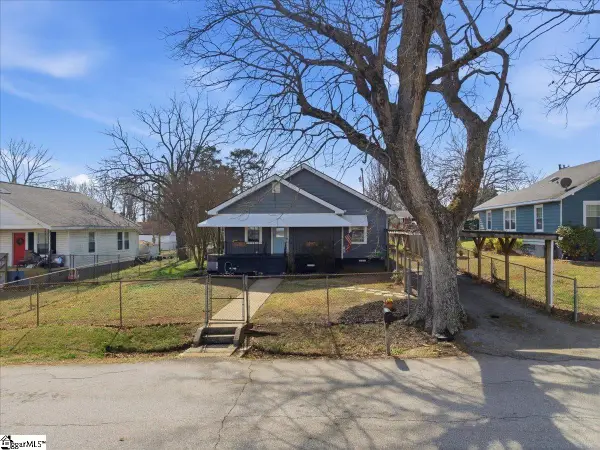 8 Circle Street, Travelers Rest, SC 29690