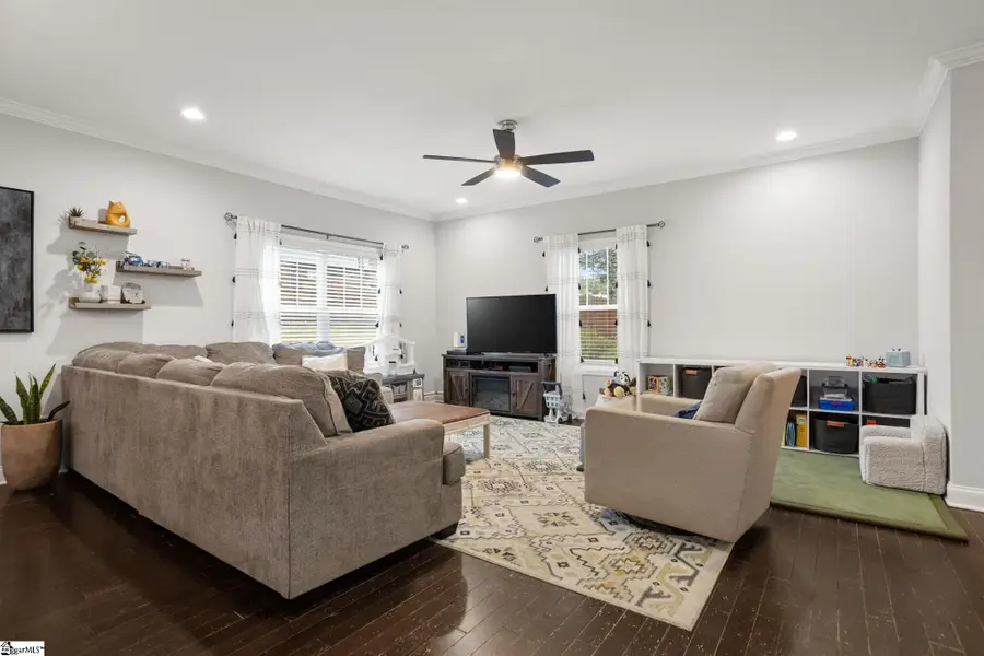 117 N River Hills Drive, Spartanburg, SC 29303 - #3