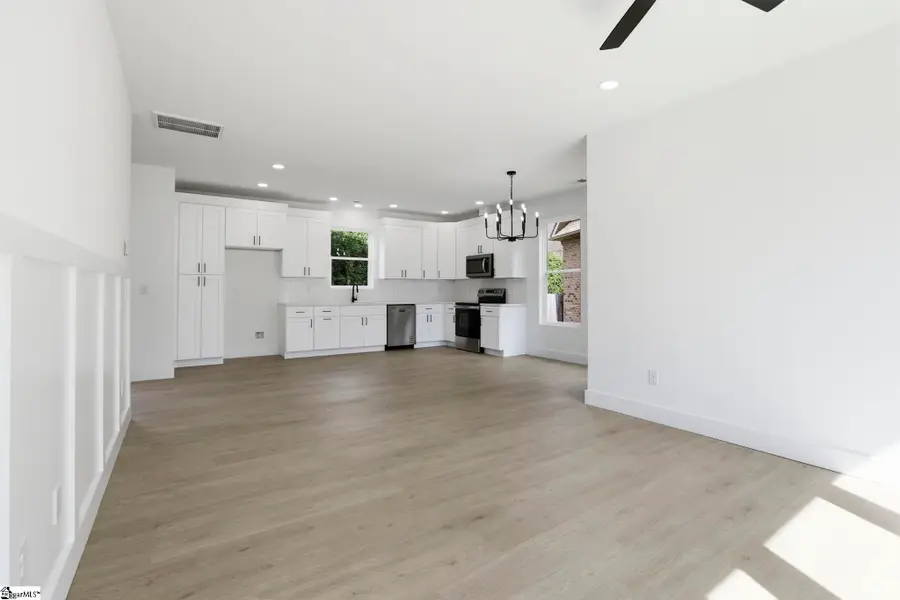 433 Ambiance Court, Spartanburg, SC 29301 - #3