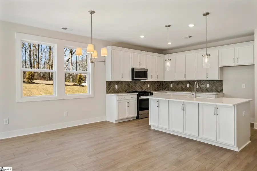 100 Saratoga Oak Street, Williamston, SC 29697 - #3
