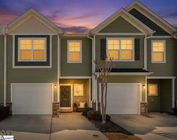 216 Button Willow Street, Taylors, SC 29687