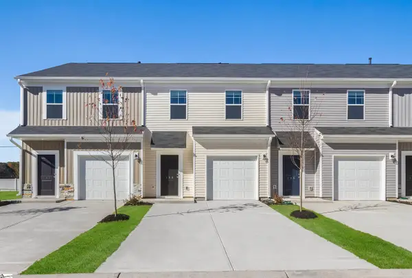 166 Randwick Lane, Greer, SC 29651