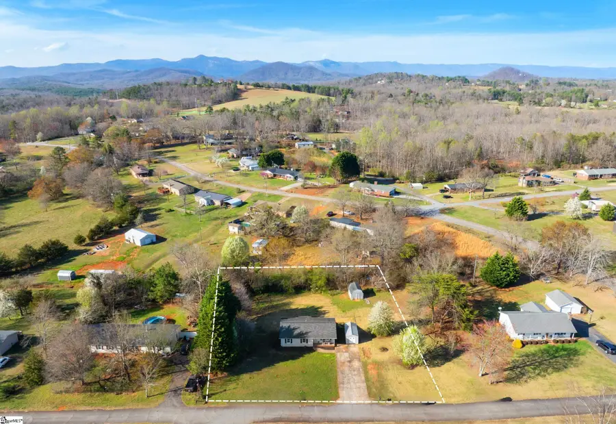 110 N Blue Ridge Circle, Pickens, SC 29671 - #3