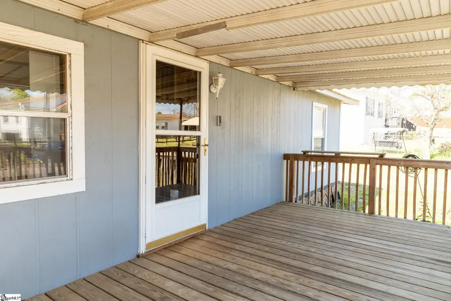 118 Wellington Road, Wellford, SC 29385 - #3