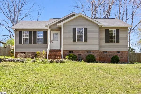 213 Clearview Drive Extension, Greer, SC 29651-1107