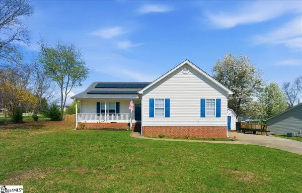 108 Meadow Hill Way, Taylors, SC 29687