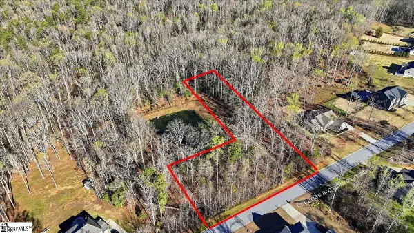 56 Modesto Lane, Simpsonville, SC 29681