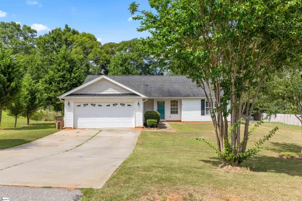 203 Turkey Trot Road, Williamston, SC 29697