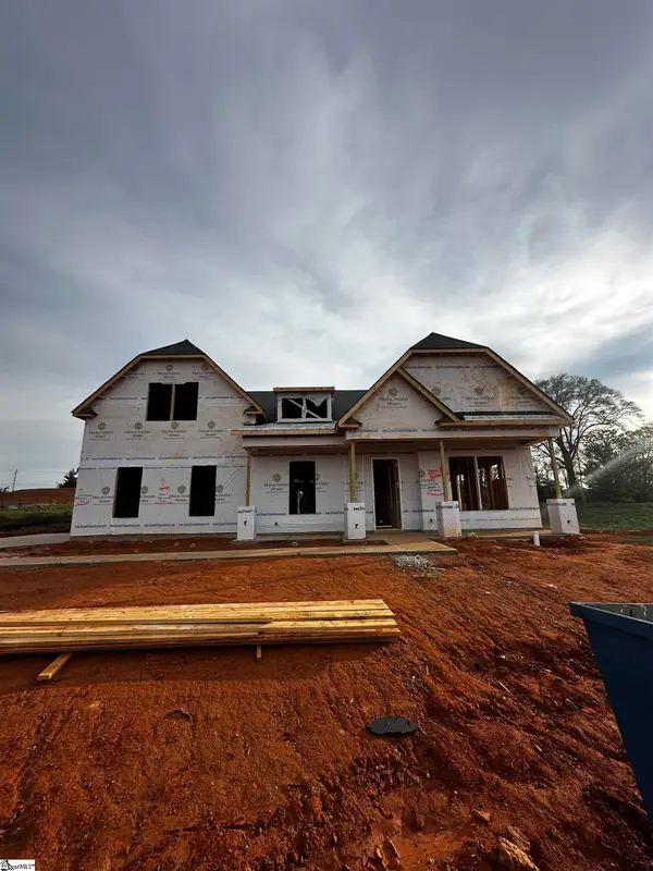 401 Rustic Outland Drive, Simpsonville, SC 29681