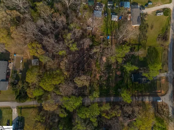 125 Fall Street, Woodruff, SC 29388