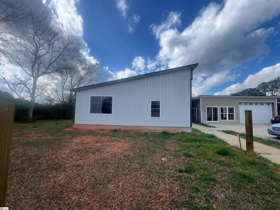 11416 39 Highway, Cross Hill, SC 29332 - #2