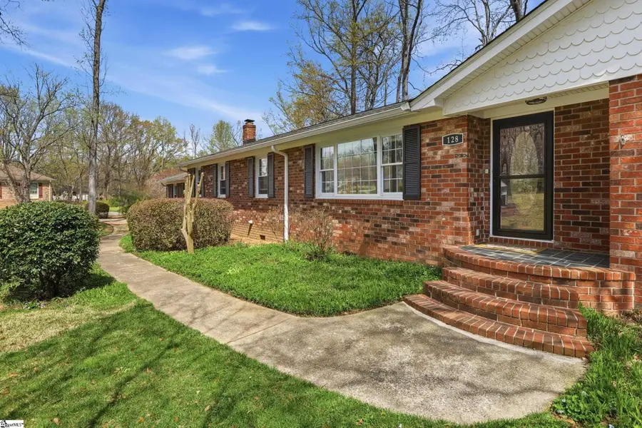 128 Paddock Drive, Greer, SC 29650 - #2