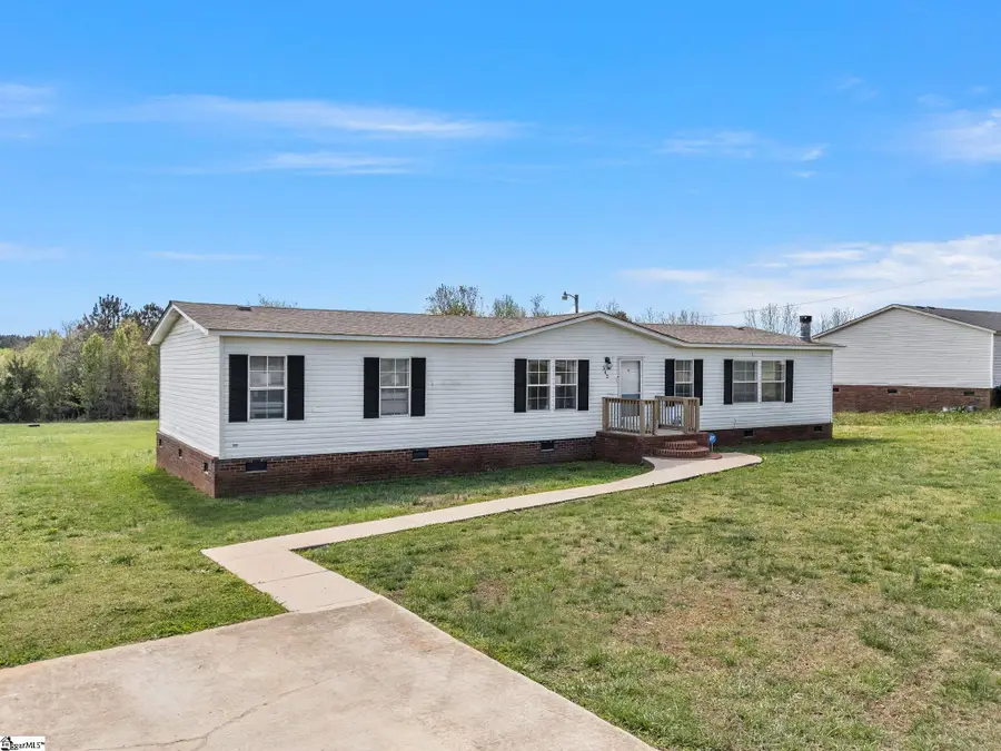 542 Ellis Ferry Road, Gaffney, SC 29341 - #2