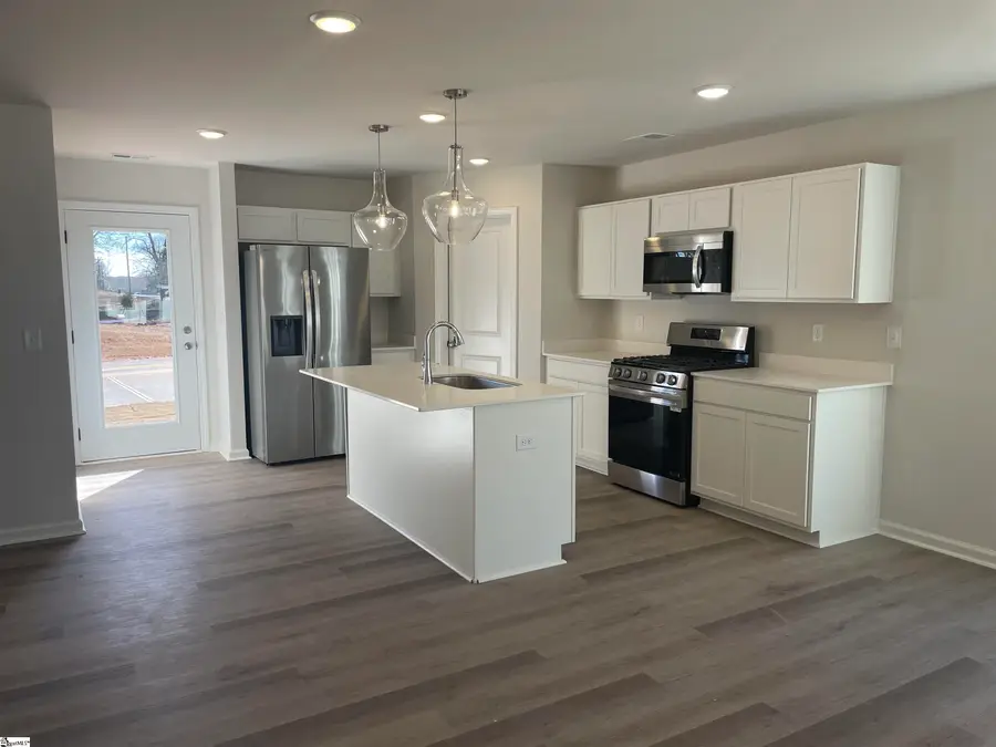 102 Wyndham Way, Laurens, SC 29360 - #2