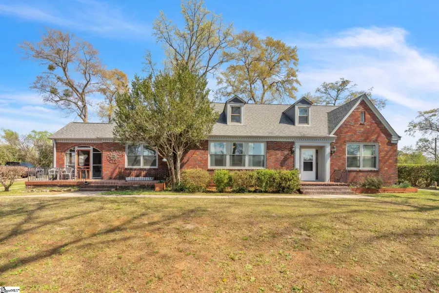 161 E Victoria Road, Spartanburg, SC 29301 - #2