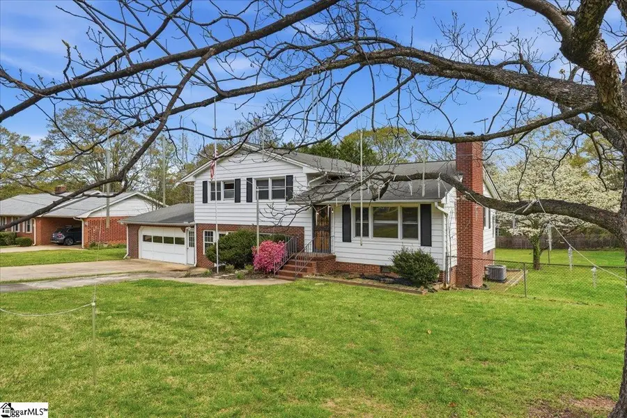 11 Spring Valley Road, Greenville, SC 29615 - #2