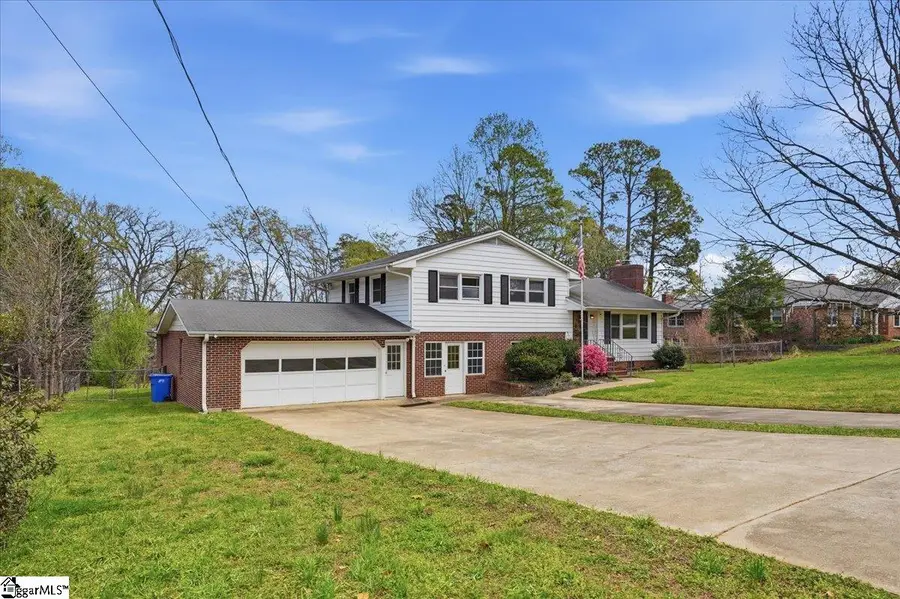 11 Spring Valley Road, Greenville, SC 29615 - #3