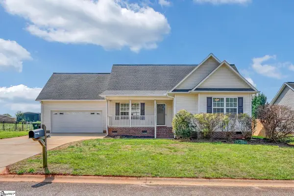 143 Summer Lady Lane, Boiling Springs, SC 29316