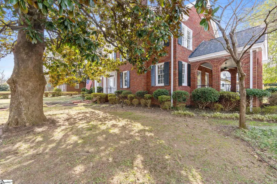 305 N Main Street, Greer, SC 29650 - #2