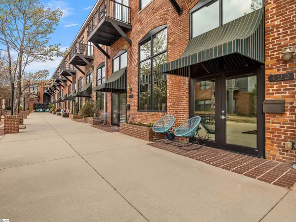 300 South Street #Unit 122, Simpsonville, SC 29681