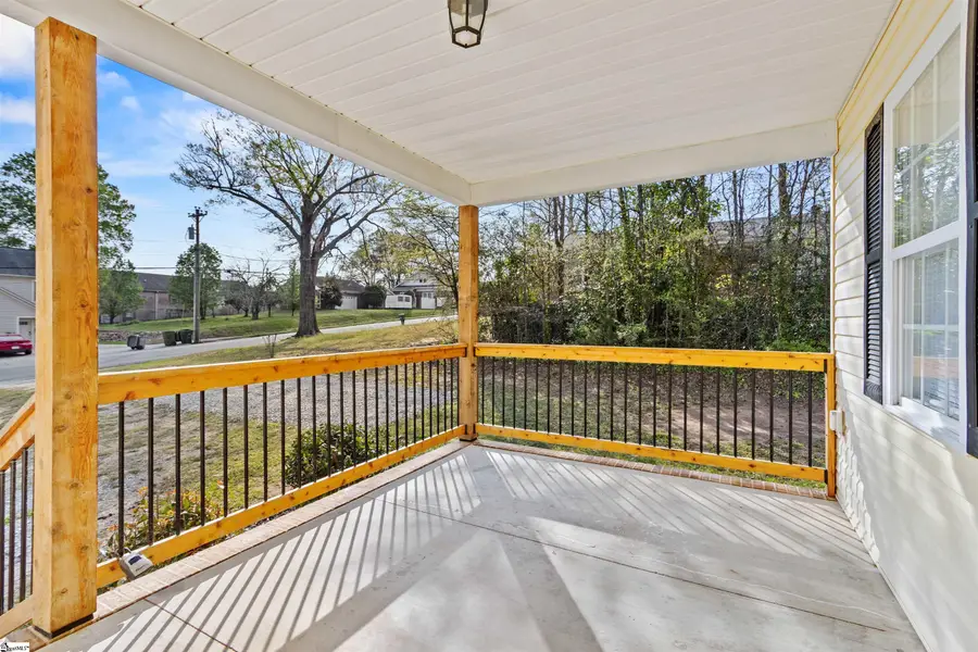 205 E Florida Street, Clinton, SC 29325 - #3