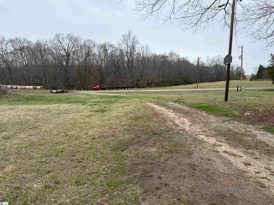 631 Allen Bridge Road, Woodruff, SC 29388 - #2