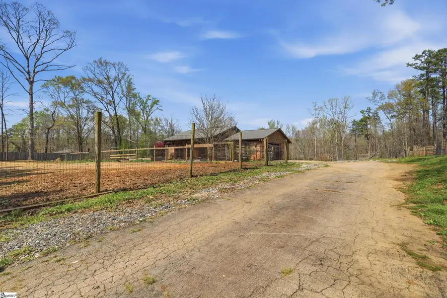 228 Washington Road, Cowpens, SC 29330 - #2
