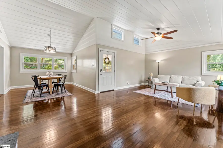 119 W Victoria Road, Spartanburg, SC 29301 - #2