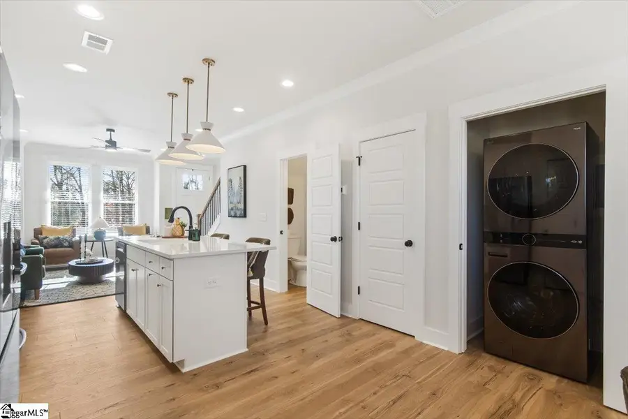 9 Hawthorne Lane #Unit 105, Greenville, SC 29615 - #3