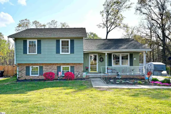 212 Brookmere Road, Simpsonville, SC 29681