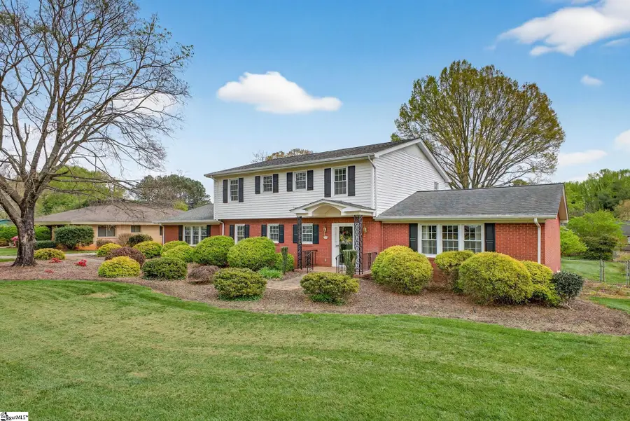 330 Lowndes Drive, Spartanburg, SC 29307 - #3