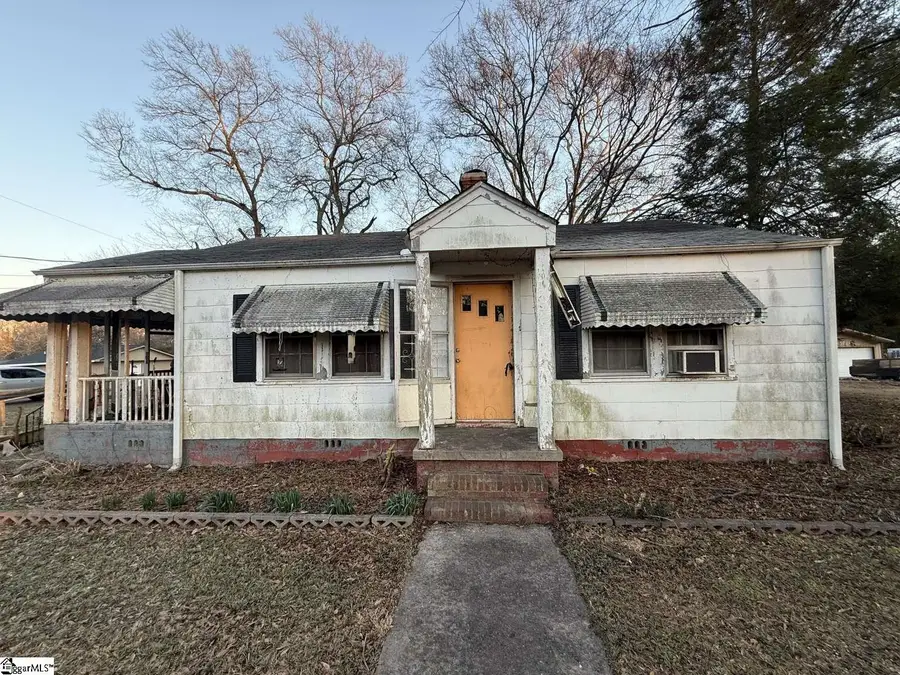 220 Clemson Avenue, Greenville, SC 29611 - #2