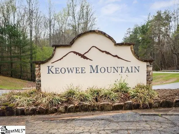 207 Sawyer Lane, Pickens, SC 29671