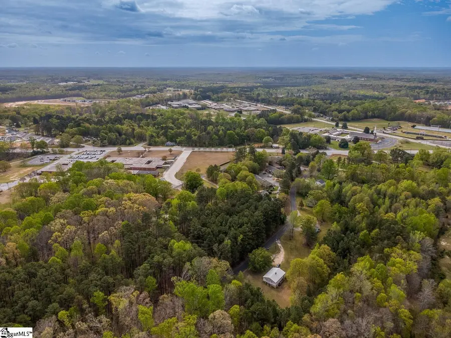 132-134 Theo Circle, Woodruff, SC 29388 - #2