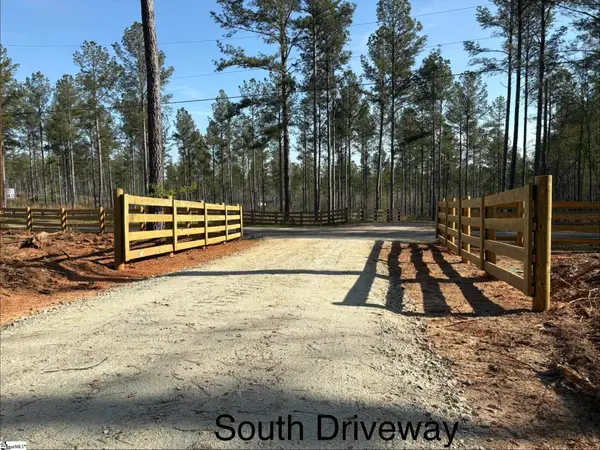 336 Berry Road, Pelzer, SC 29669