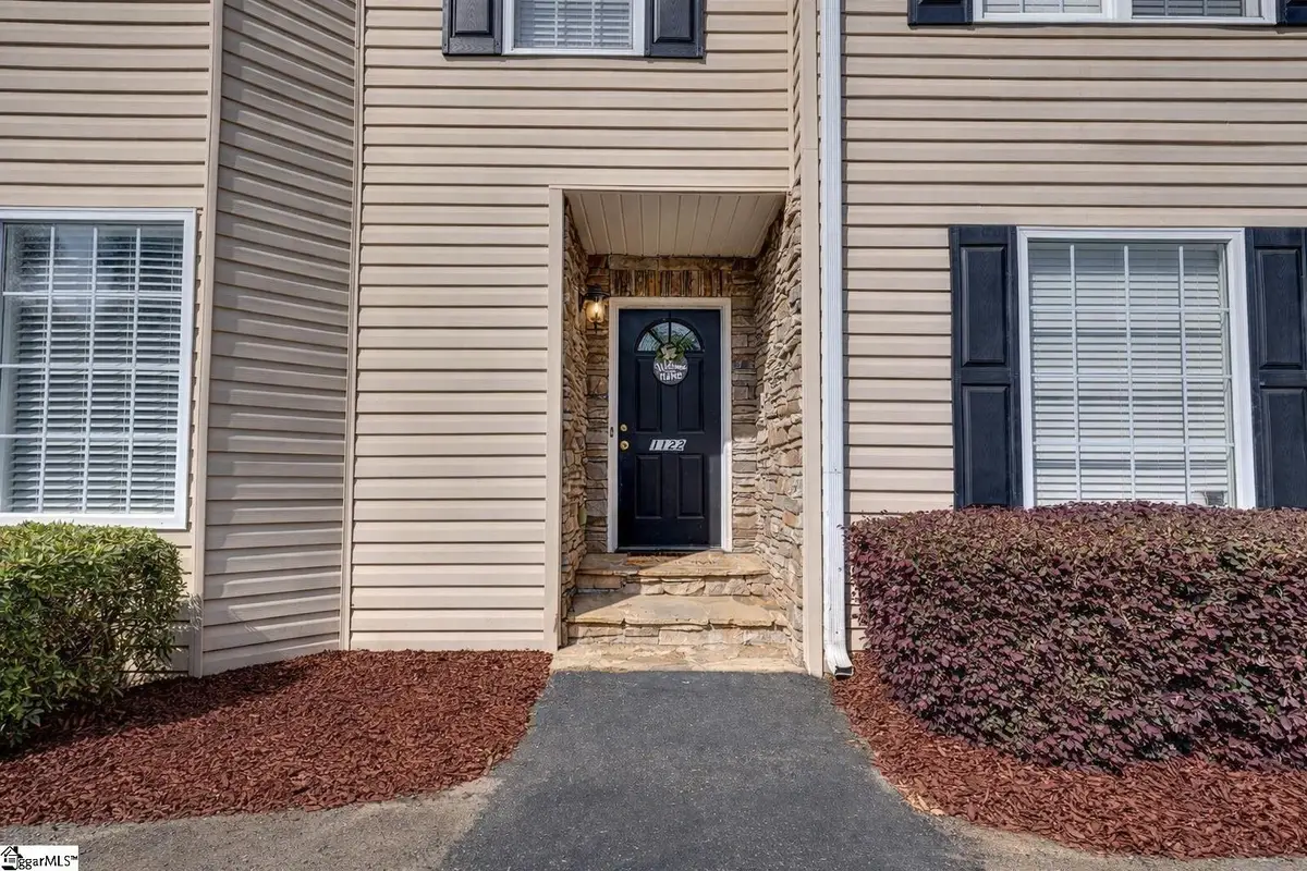 1122 E Lee Road, Taylors, SC 29687 - #1