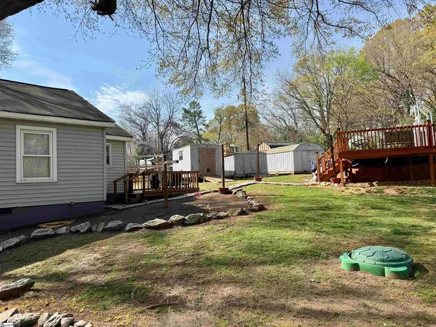 131 Montpelier Street, Gaffney, SC 29340 - #3