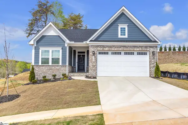 1040 Horse Whisper Run, Landrum, SC 29356