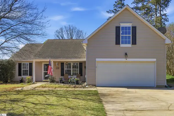 237 Kittiwake Lane, Boiling Springs, SC 29316