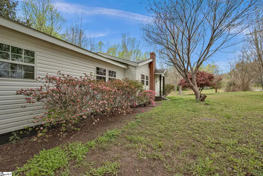 303 Garren Road, Belton, SC 29627 - #2