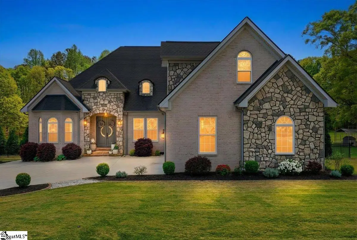 126 Na Lin Way, Belton, SC 29627 - #1