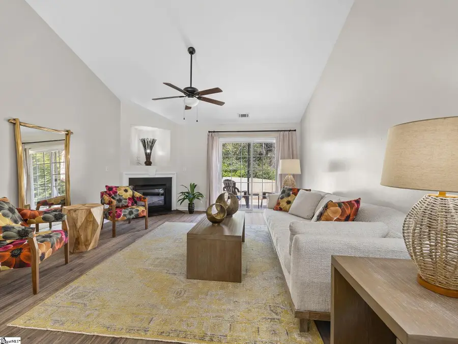 128 Dellwood Drive, Spartanburg, SC 29301 - #2