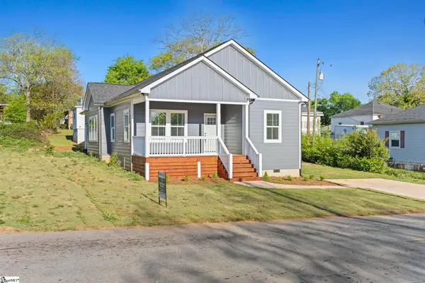 54 3rd Avenue, Greenville, SC 29611-5476