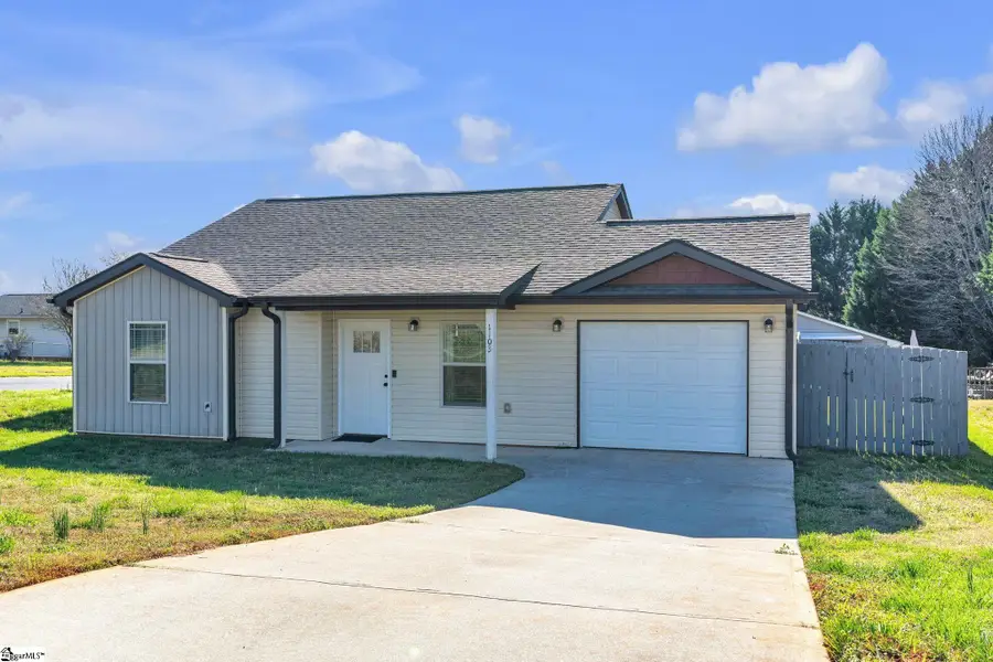 1103 Southfield Street, Inman, SC 29349 - #2